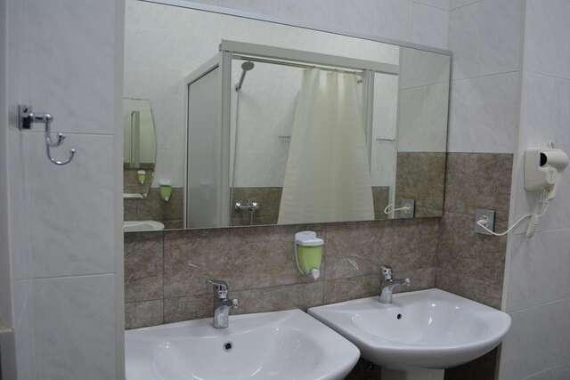 Хостелы Travel Inn Hostel Баку-41